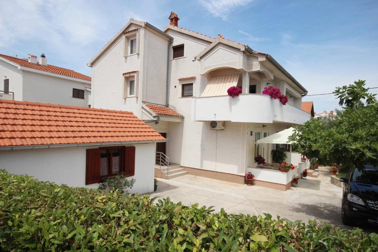 Family Apartment Mirela Borik زادار المظهر الخارجي الصورة