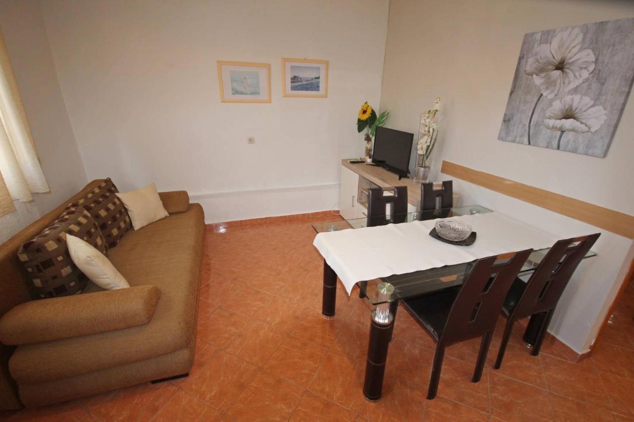 Family Apartment Mirela Borik زادار المظهر الخارجي الصورة